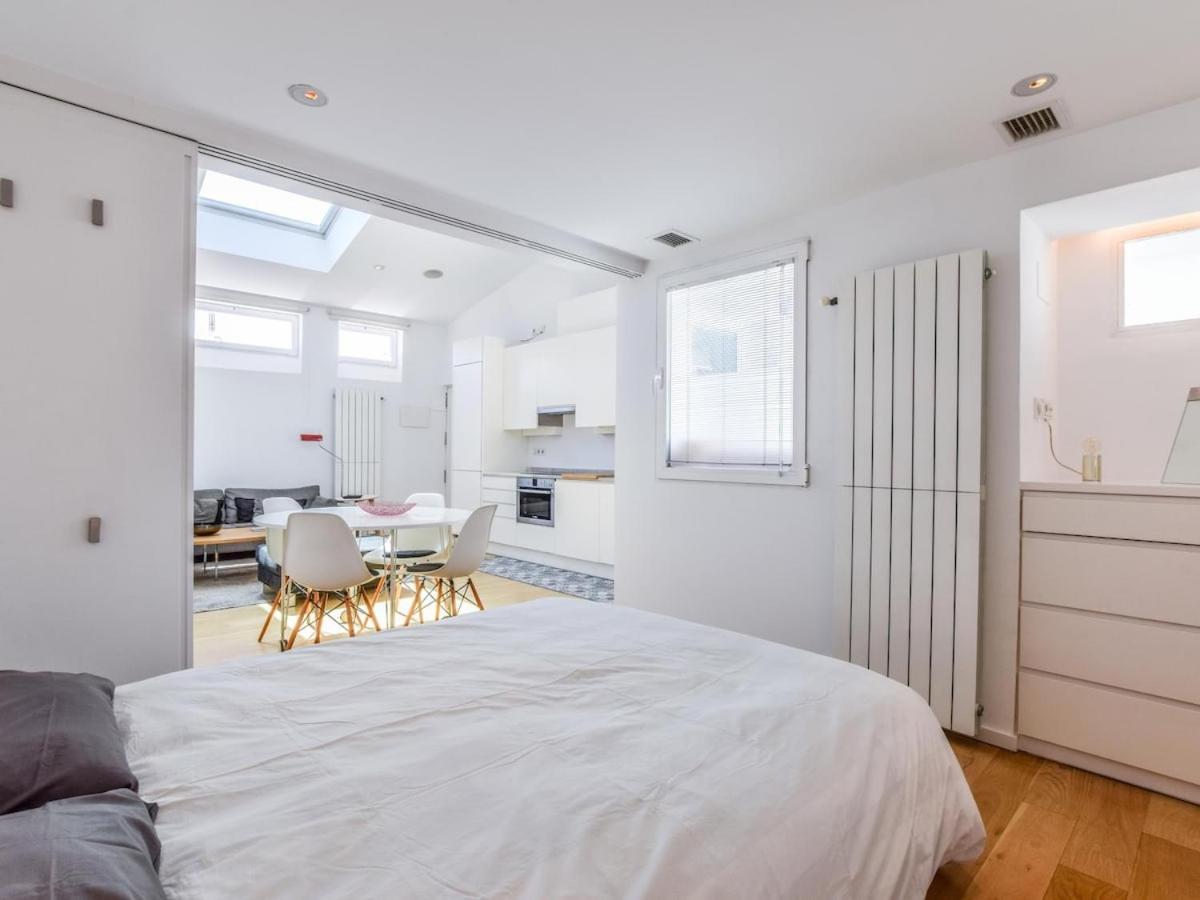 Apartamento De Diseno De Lujo En Lavapies Alquiler Temporal Мадрид Екстериор снимка