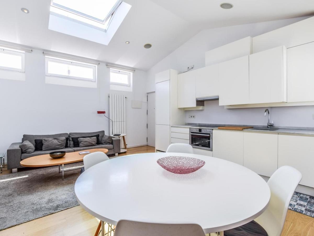 Apartamento De Diseno De Lujo En Lavapies Alquiler Temporal Мадрид Екстериор снимка